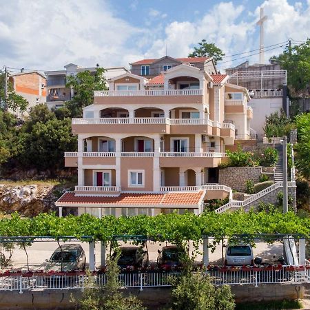 Apartments Bona Неум Экстерьер фото