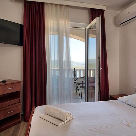 Apartments Bona Неум Номер фото