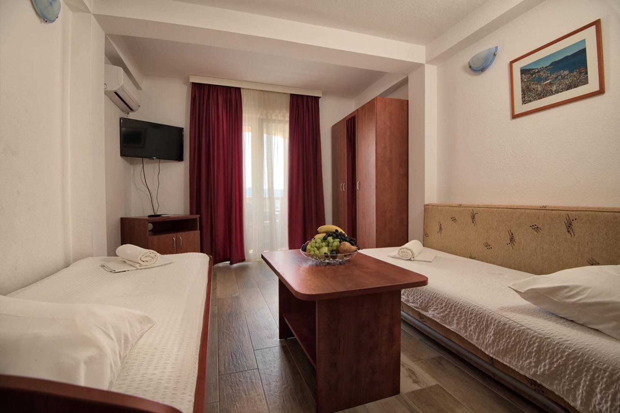 Apartments Bona Неум Номер фото