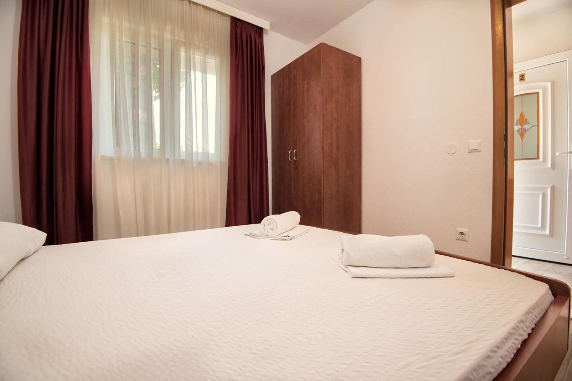 Apartments Bona Неум Номер фото