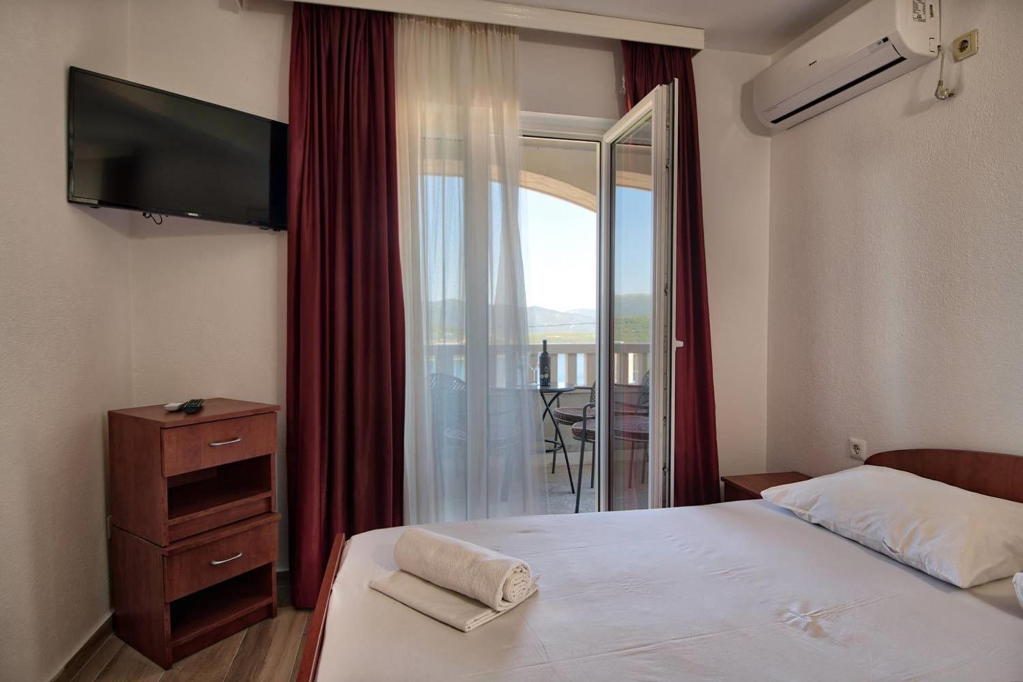 Apartments Bona Неум Номер фото