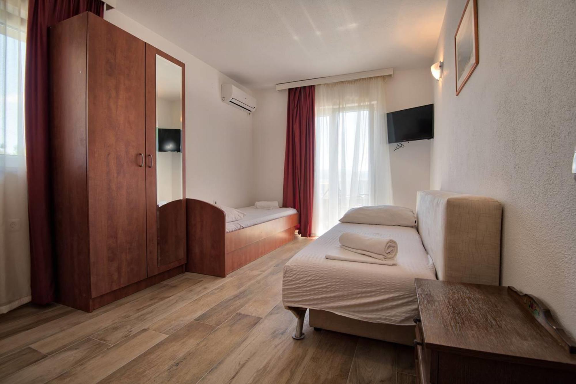 Apartments Bona Неум Номер фото